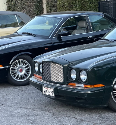 Luxury vehicle showcase 1