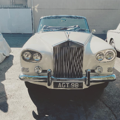 Luxury vehicle showcase 6